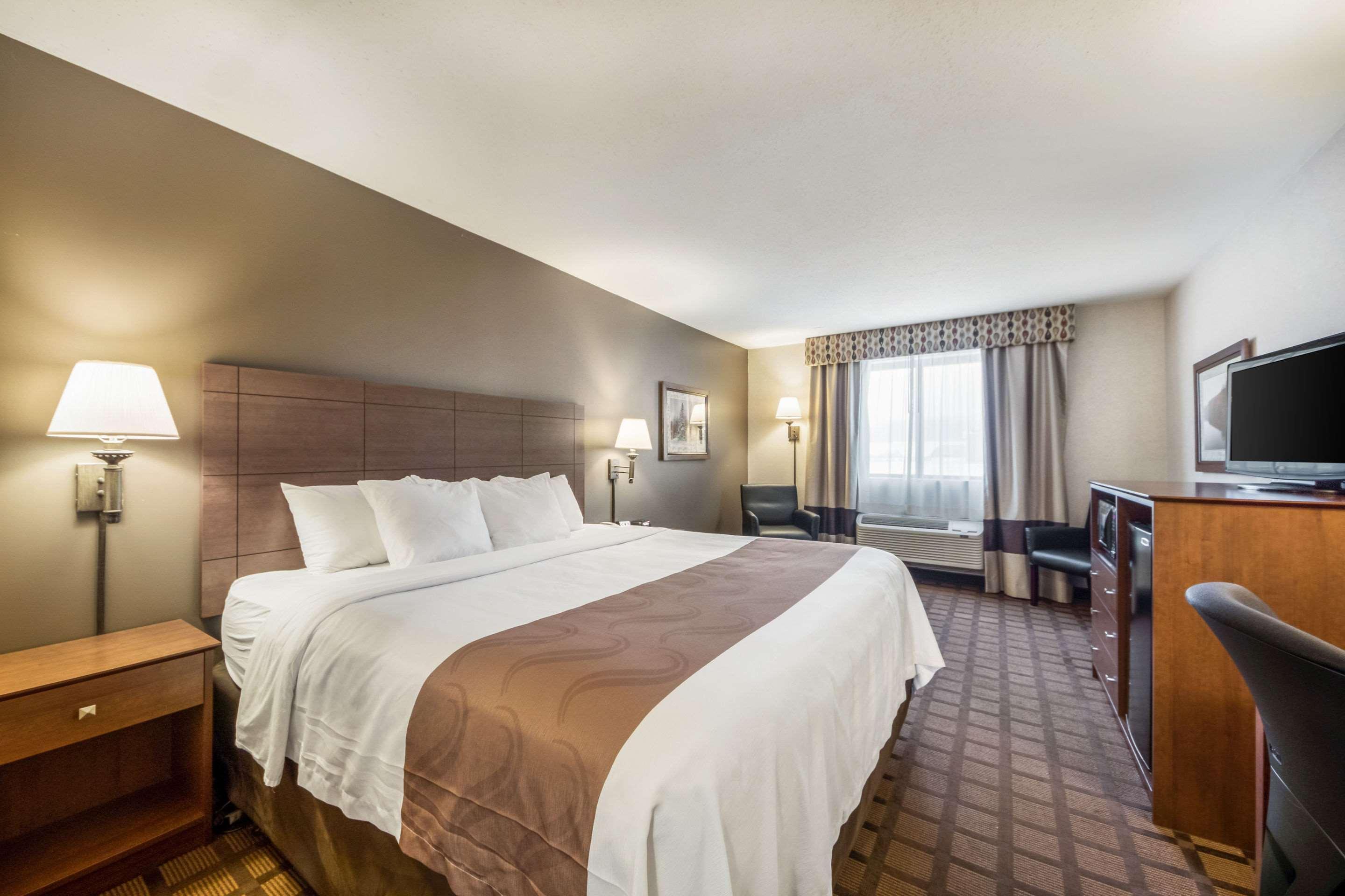 Quality Inn & Suites Newberry Екстериор снимка