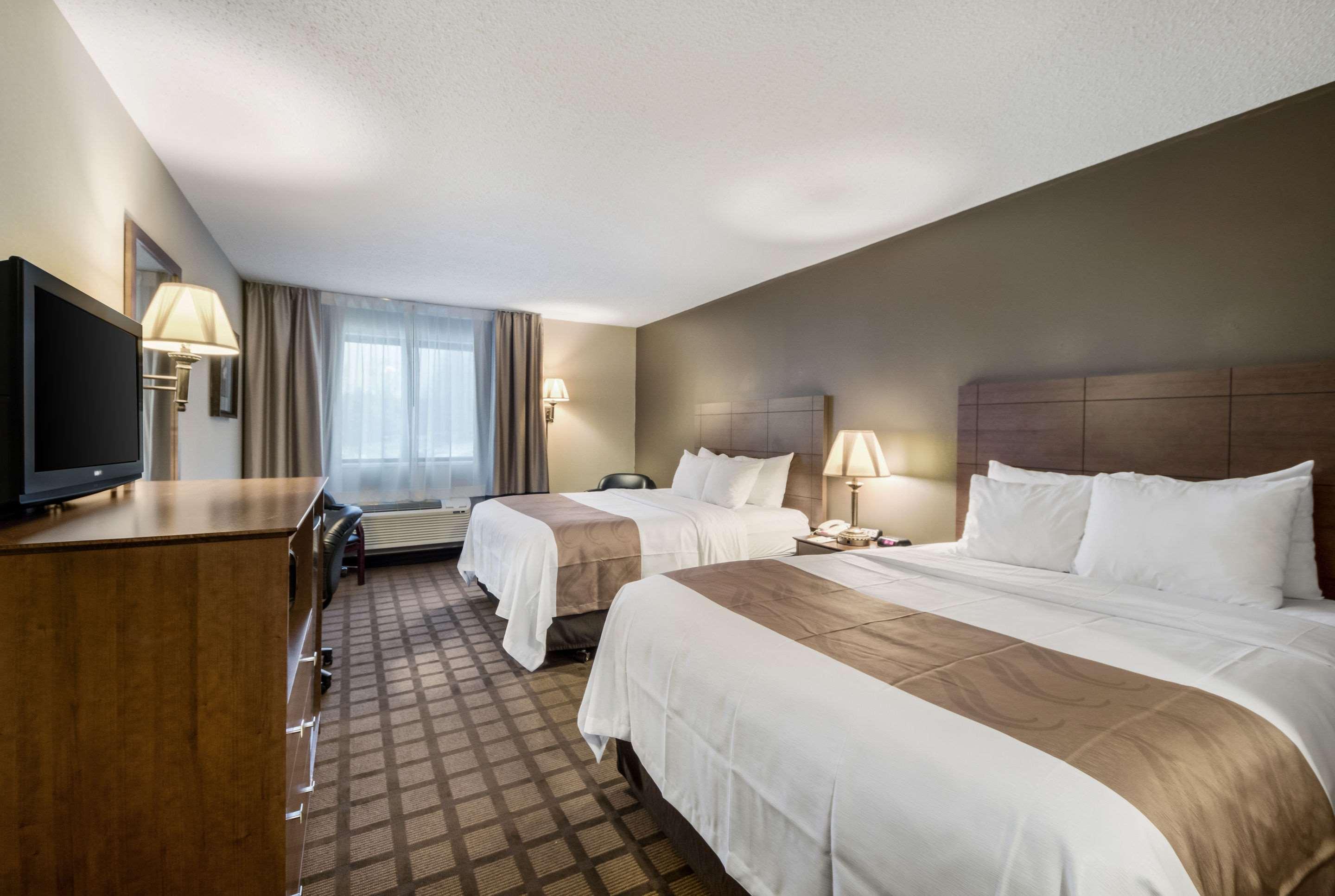 Quality Inn & Suites Newberry Екстериор снимка