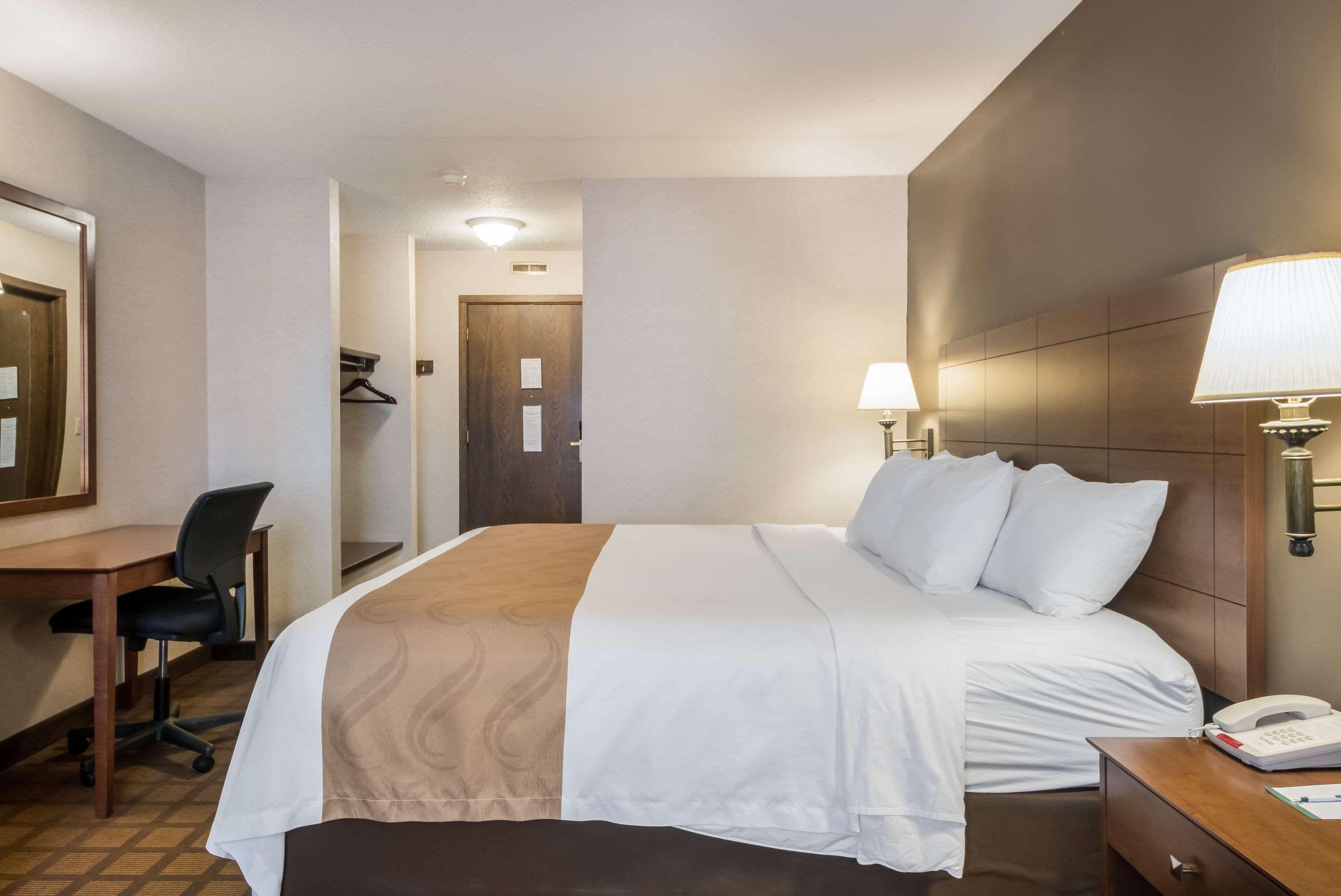 Quality Inn & Suites Newberry Екстериор снимка