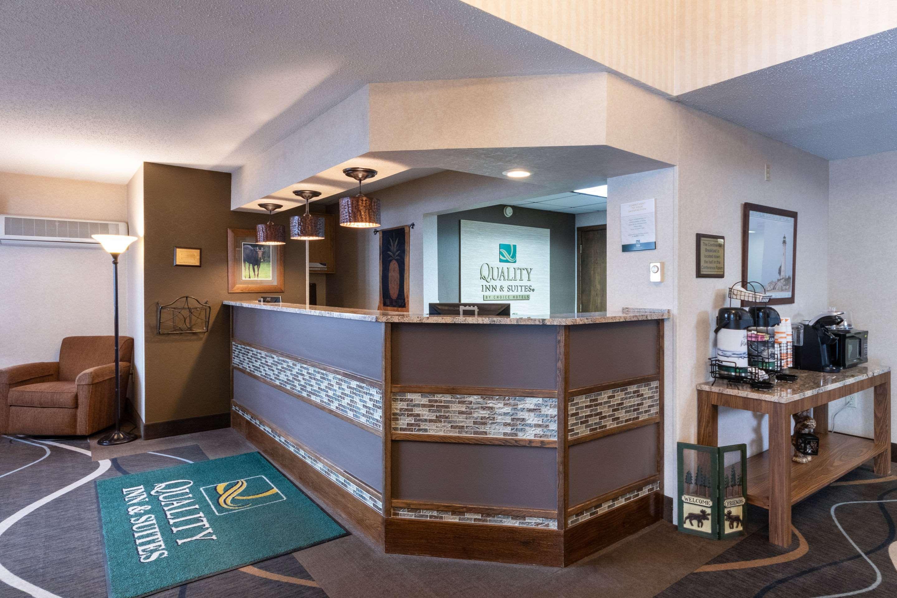 Quality Inn & Suites Newberry Екстериор снимка