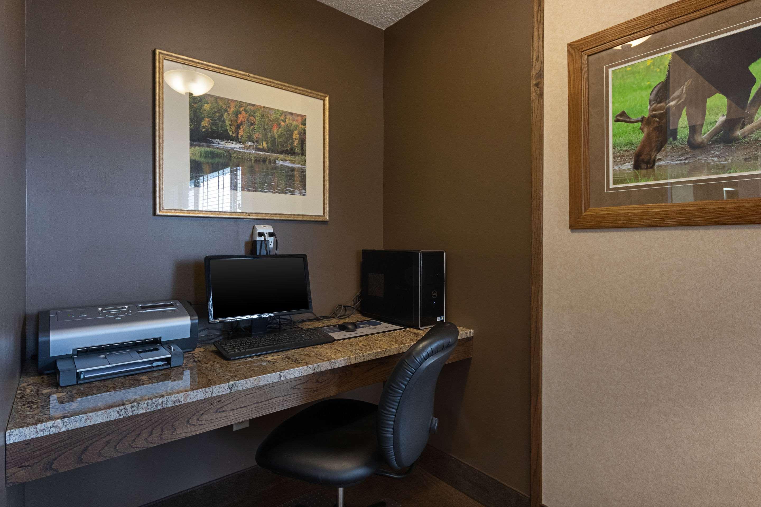 Quality Inn & Suites Newberry Екстериор снимка